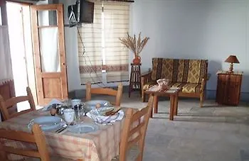Teacher's House 3*