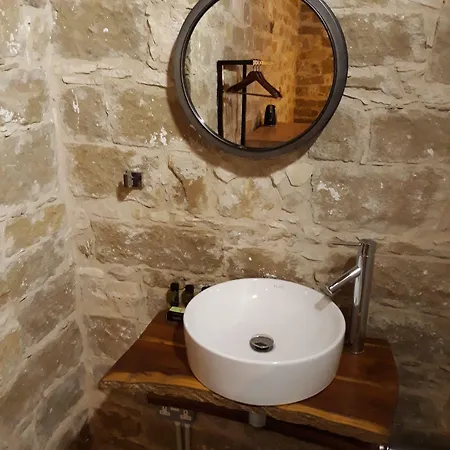 Penzion Teacher's House Maroni