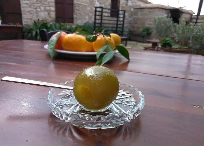 το σπίτι του δασκάλου Μαρώνι