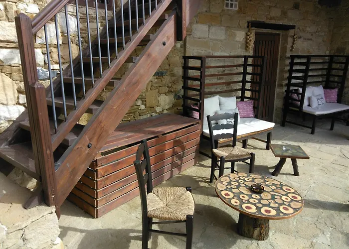 Teacher's House 3* Maroni